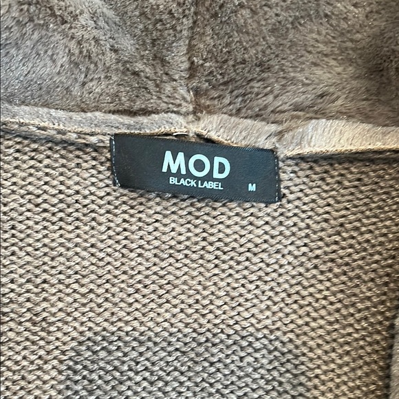 MOD Faux Fur Collar Coat - Picture 2 of 4